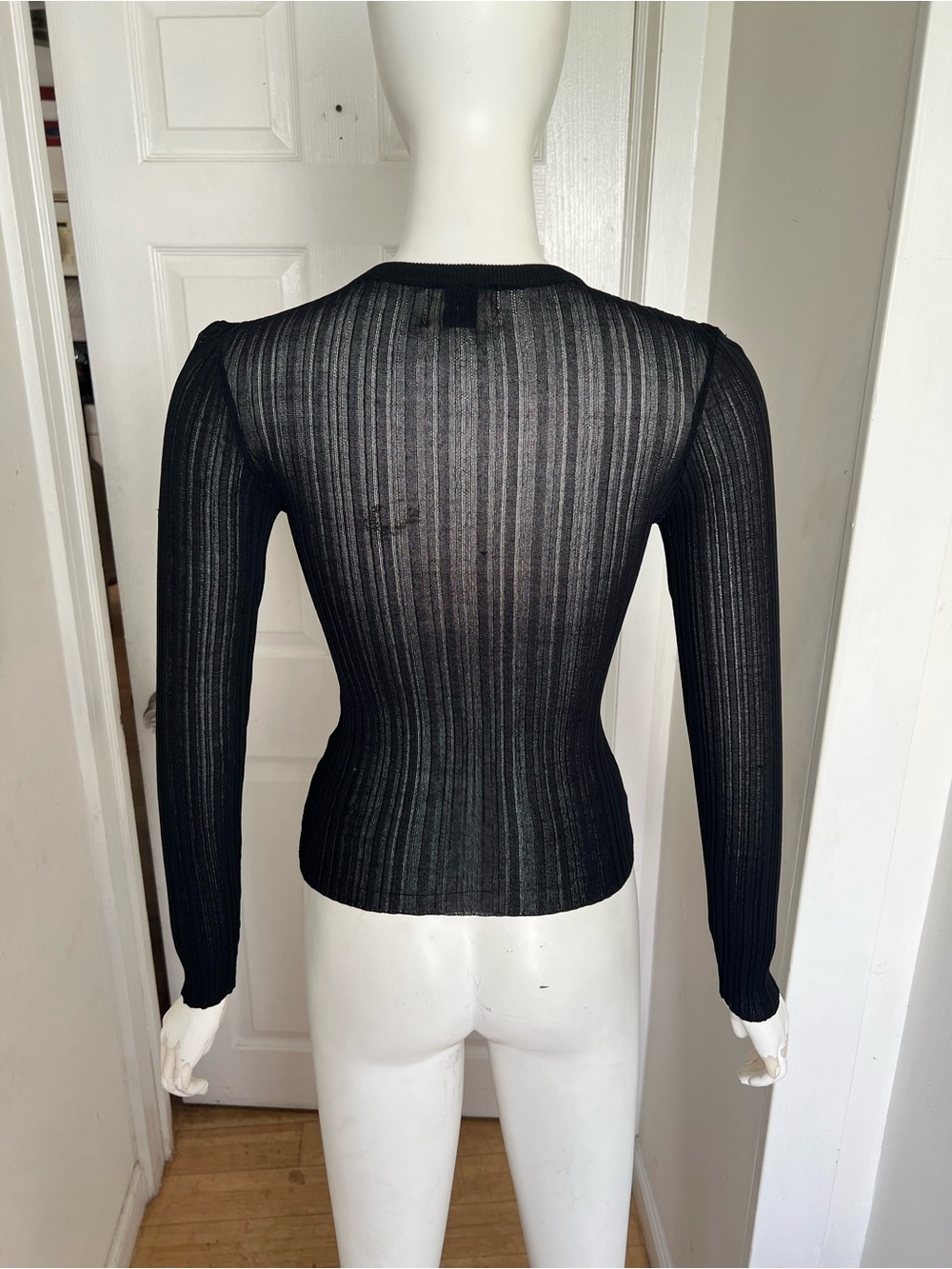 Dissh Black Eva Long Sleeves Knit Top Viscose Nylon Blend Semi Sheer Size S - Picture 6 of 10